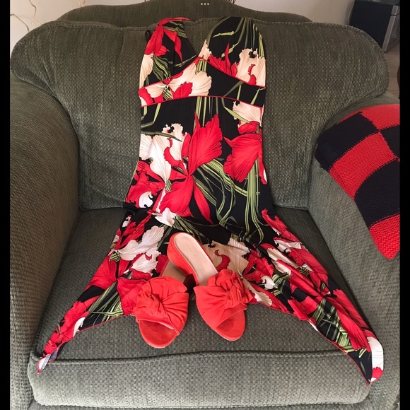 🎉H-P🎉STUART WEITZMAN Valentine’s Day ❤️ Red Suede Shoes Slides Sandals Sz 7.5M - Picture 2 of 9